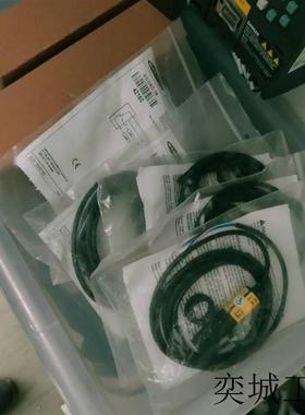 美国Banner传感器SM312FVQD接近开关光电开关 SM312FVQD