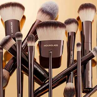 1PCS Makeup Brushes Angled Foundation Buffing Brush Conceale