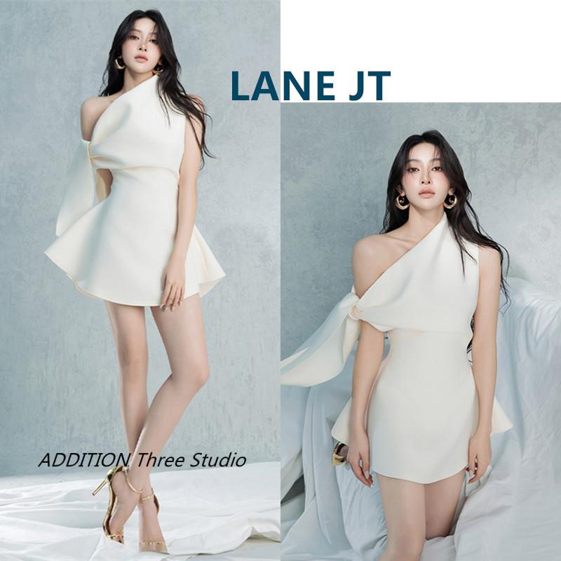 越南小众 LANE JT 优雅简约不对称斜领露肩系带收腰礼服连衣裙女