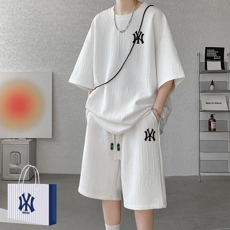 奥特莱斯大码休闲套装男夏季宽松短袖t恤运动五分短裤一套搭配潮