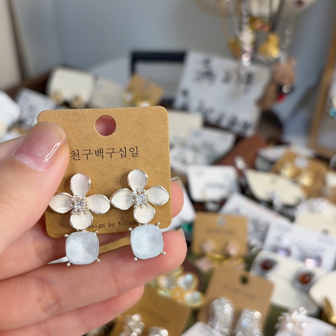 满2件或者满30元包邮