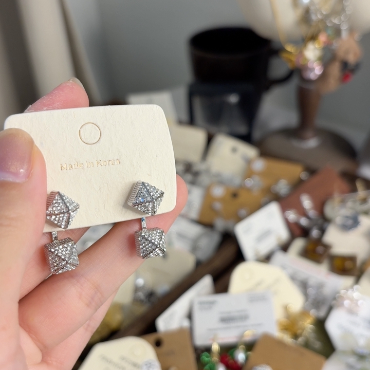 满2件或者满30元包邮