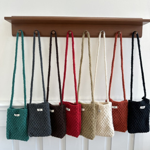 2024新款 纯色百搭便捷零钱包糖果色毛线 egg针织手机包女斜挎韩版