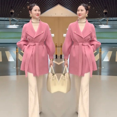 气质减龄粉色双面羊绒尼中长大衣