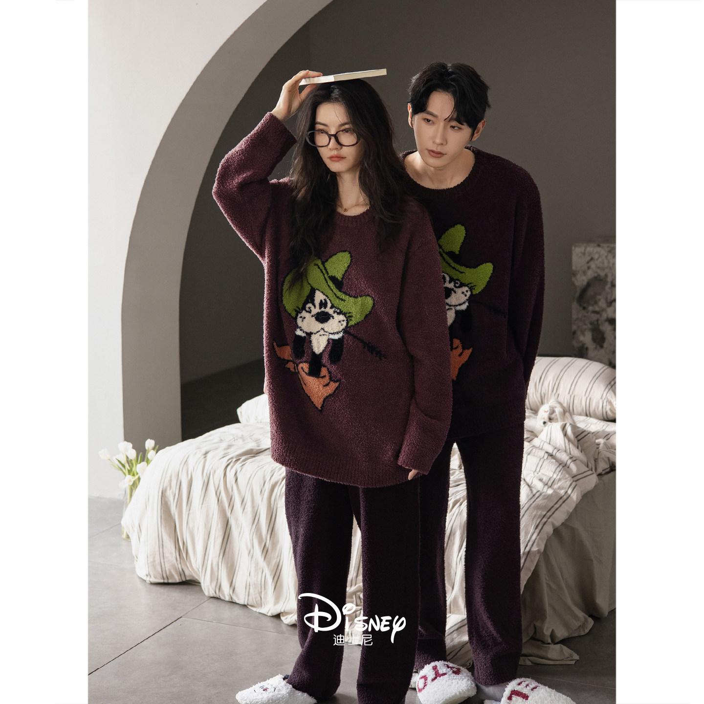 迪士尼保暖情侣睡衣女新款秋冬季珊瑚绒家居服男大码半边绒套装,女士内衣/男士内衣/家居服,睡衣/家居服套装,淘宝优惠券,粉丝福利购,淘宝优惠卷
