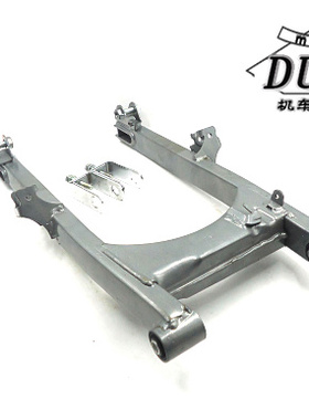 适用幼兽C50/C70加长后平叉 CUB110幼兽嘉陵CoCo方管加宽后轮叉