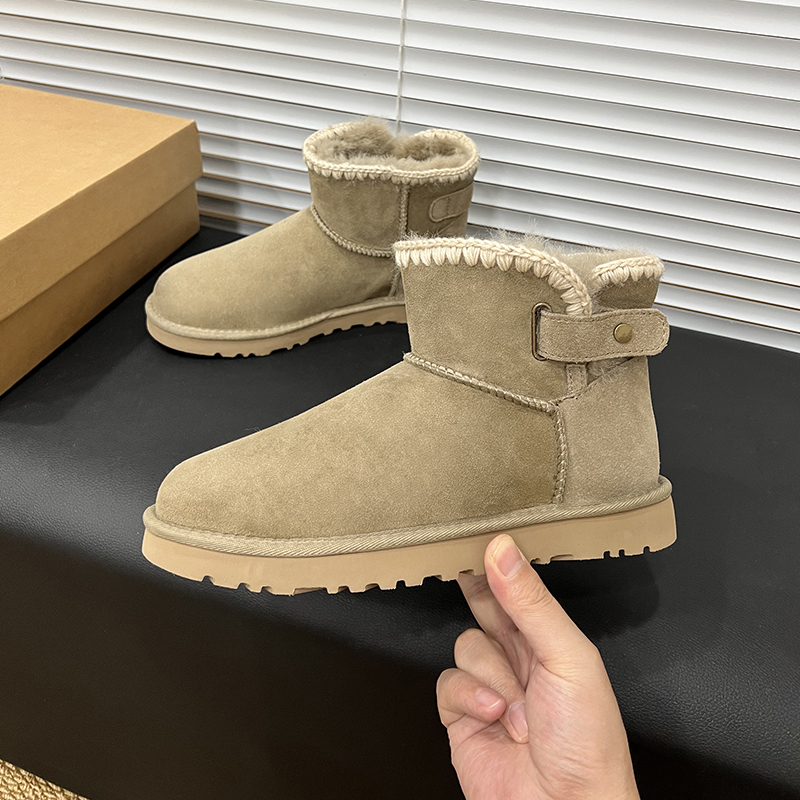 金属扣雪地靴手工编织短靴桑坡冬