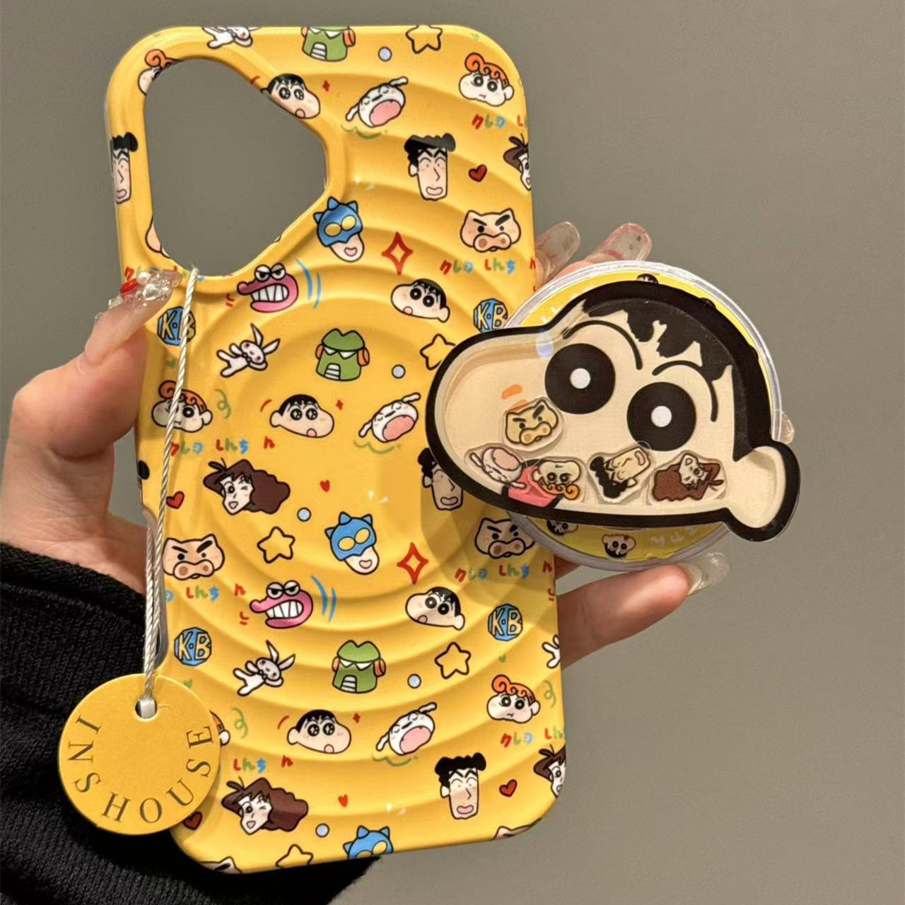 可爱卡通满屏动漫小新头像磁吸支架适用iPhone16pro/15手机壳苹果13全包13promax防摔14pro磁吸壳15promax