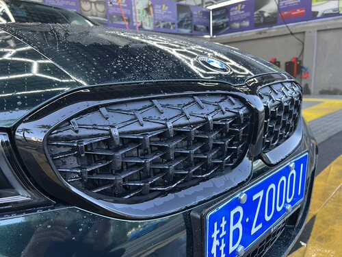 BMW宝马原厂亮黑色中网中网