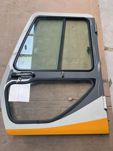 加藤挖掘机驾驶室门HD512