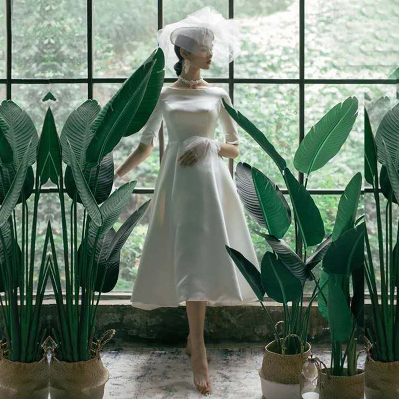 2018新款一字肩缎面婚纱森系简约复古轻婚纱新娘结婚出门纱旅拍女|msdalam kategori Butik wanita / wanita, perkahwinan/Cheongsam/pakaian, perkahwinan - dari Buy2taobao.com untuk memberikan perkhidmatan ejen Taobao profesional membeli