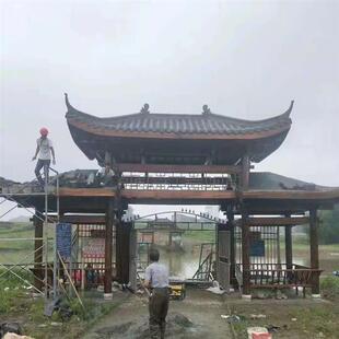 大型户外实木双层防腐木屋古建牌楼凉亭度假村山庄门楼古村牌坊