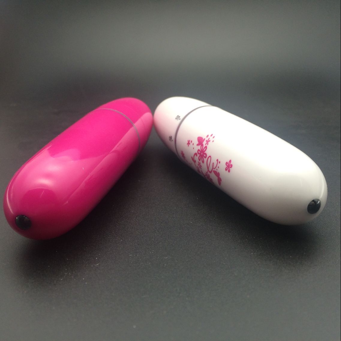 新品脸部眼部按摩器震动迷你按摩笔按摩棒去黑眼圈眼袋按摩仪电动