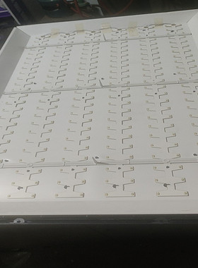 适用全新美乐LE32M90A LE32M17灯条 TCL 32L20液晶电视机背光灯管