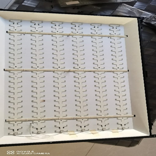 乐华LED32C390灯条L32F3309B