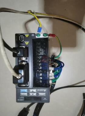 DELTA台达  ASD-B2-0421-B 拆机，有俩台p