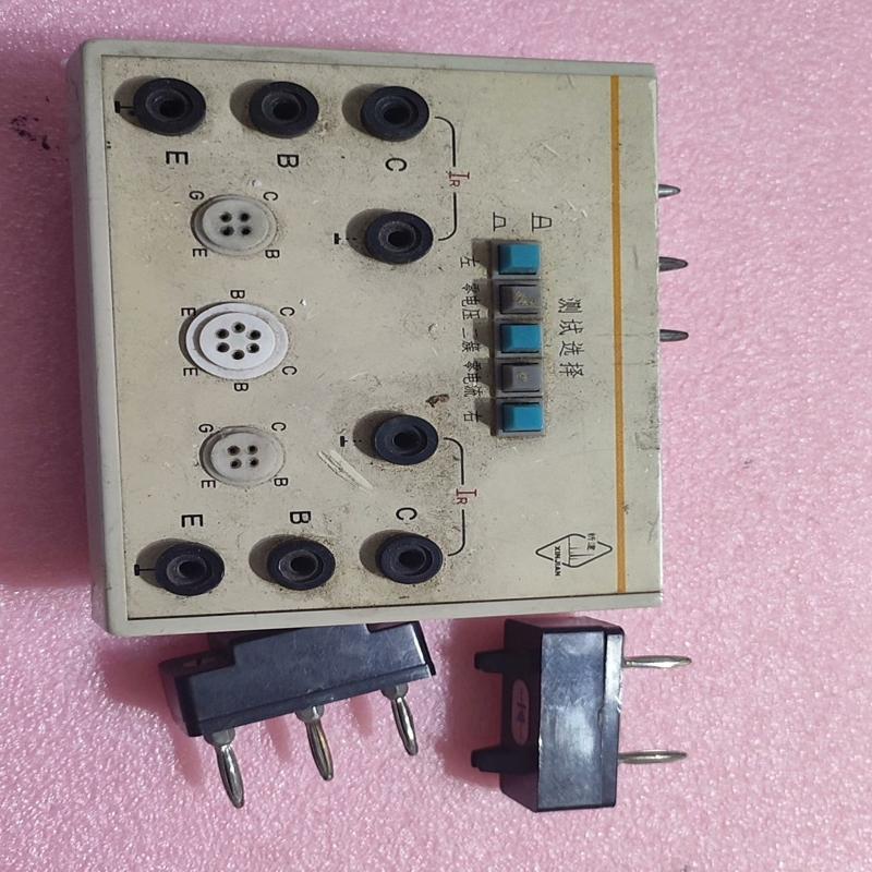 新建 XJ4810半导体管特性图示仪测试台p