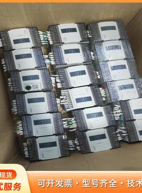 信捷xd3-16T-E. 橙色如图。功能报告和好。质保三个p