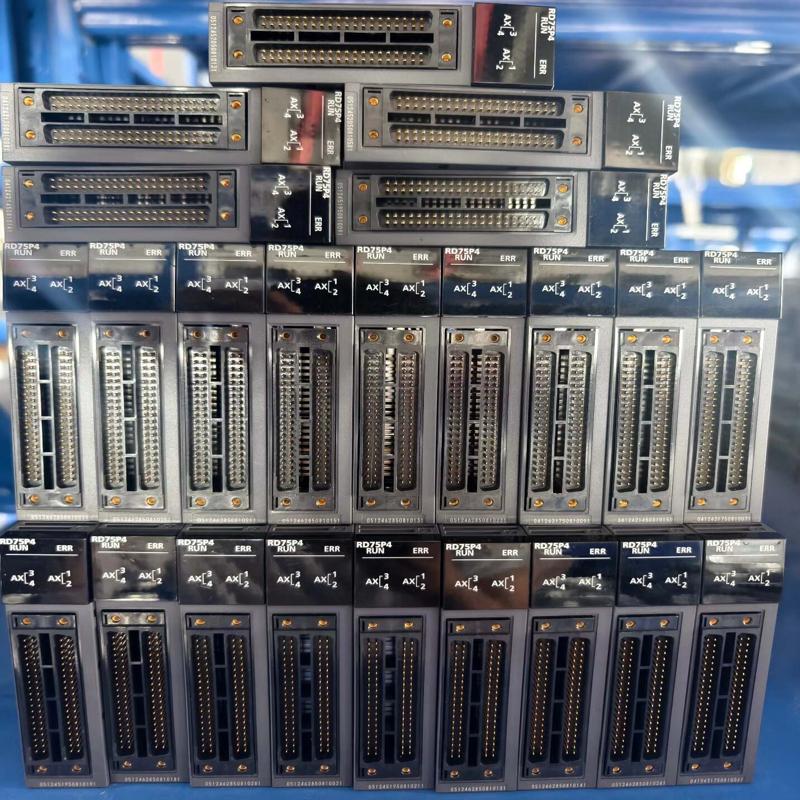 三菱PLC定位模块RD75P4，日本原装，成色漂亮，实物拍p