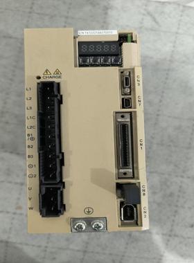 SGDV-5R5A01A002000安川伺服驱动器750Wp