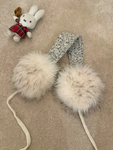 显脸小！哈尔滨旅游凹造型小tips！毛绒耳罩冬女可爱耳痦子