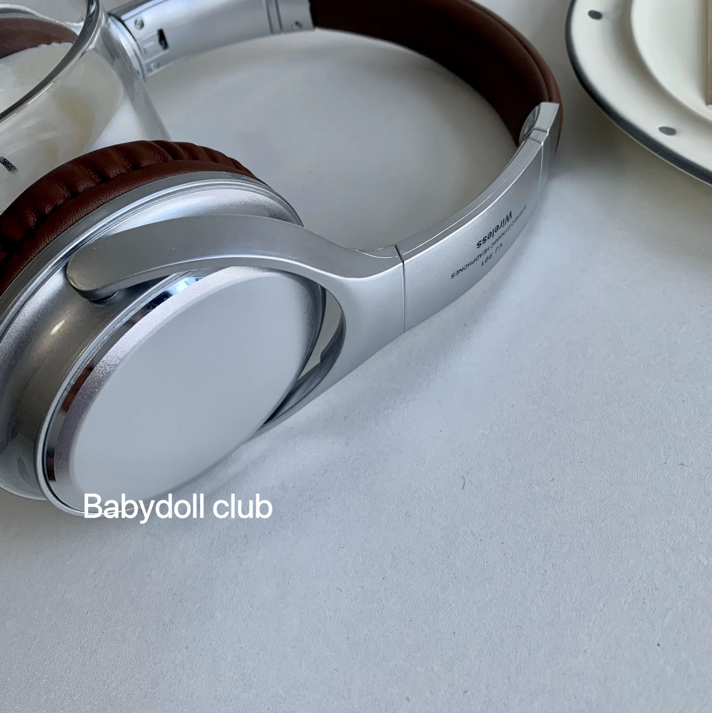 Retro Over-Ear Headphones with Bluetooth 5.3 Tech - Taobao product photo 5