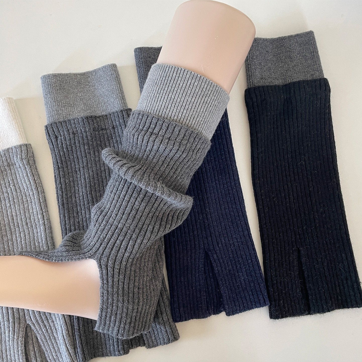 韩系秋冬撞色双螺口坑条开叉腿套羊毛拼接中筒小腿袜套堆堆袜子