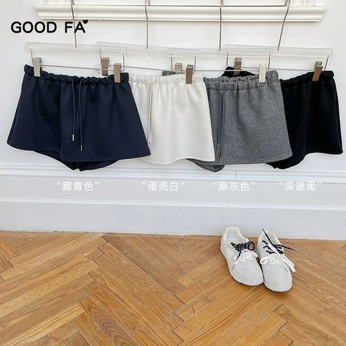 HENNYRUE短裙高腰花苞