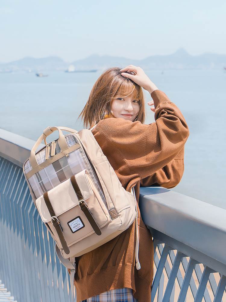 2023新款双肩包女日系jk学院风学生书包15.6寸电脑包轻便旅行背包