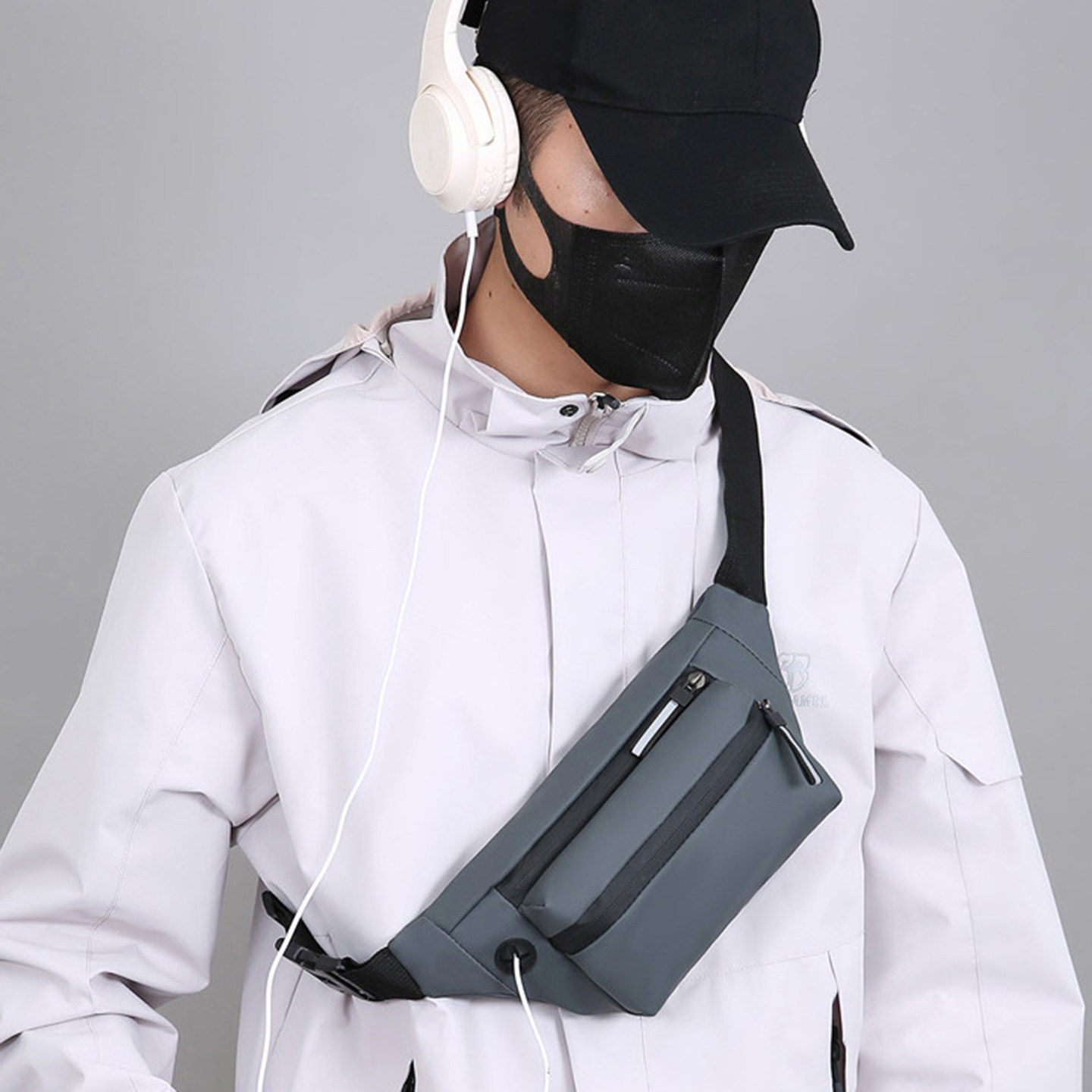 新款男士防水多口袋运动胸包