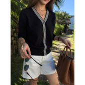 女简约松弛气质短款 NEVA 老钱风撞色v领针织开衫 复古特调 上衣