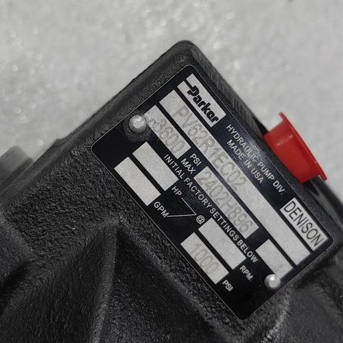 派克PV62R1EC02柱塞泵PV270 R1K1T1NUCC油泵PVP1636CR2M12