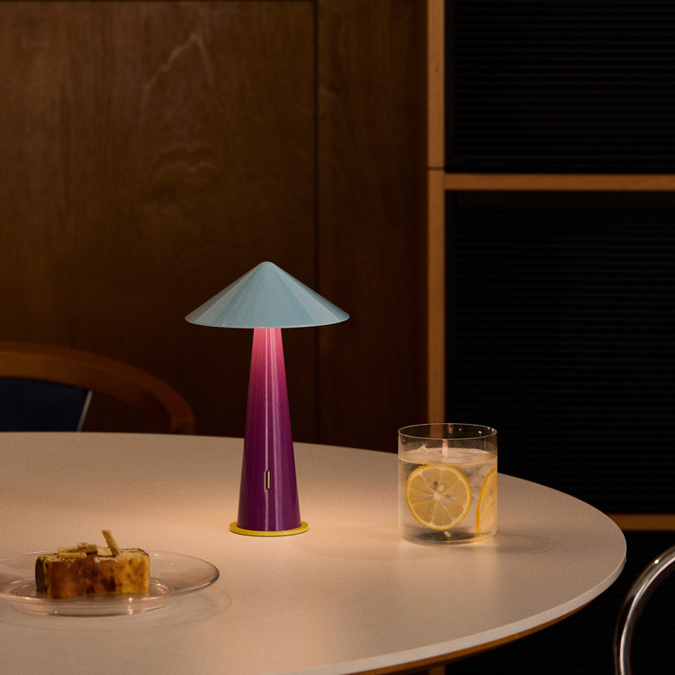 边集EDITOR WEKUKU Tipsy微醺台灯便携式氛围感照明蘑菇摆件礼物