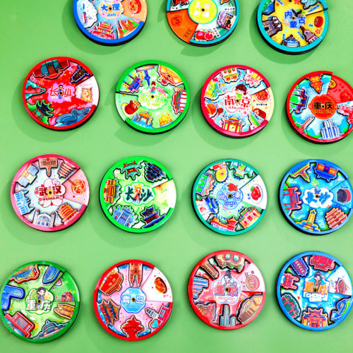 国潮文创转盘冰箱贴城市