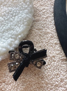 韩版发饰黑色丝绒小香风水钻发夹高级复古气质蝴蝶结抓夹半扎夹子