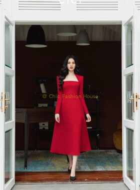 越南CICI 新款高腰修身方领气质优雅长袖大下摆红色连衣裙
