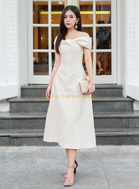 国现白 越南Tracy studio时尚简洁一字肩高腰修身小礼服连衣裙