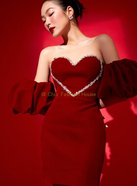 现货 越南小众CJ 时尚新款精致甜美爱心红色红色抹胸连衣裙轻礼服