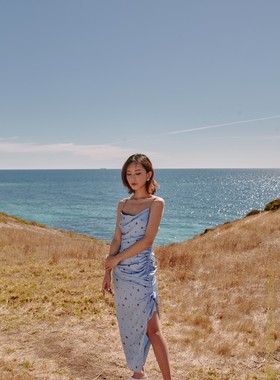 国现-Keepsake 小章鱼Iris联名19夏季新品灰蓝印花细吊带连衣裙女