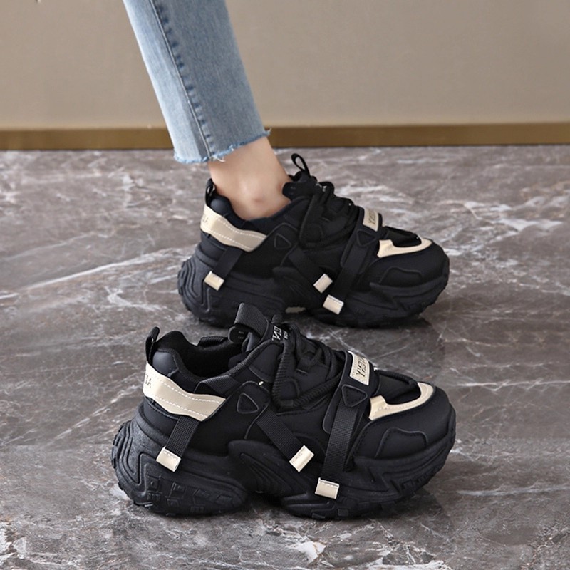 秋季轮胎黑色小个子增高老爹鞋女