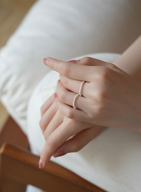 女施家水晶极简超美戒指