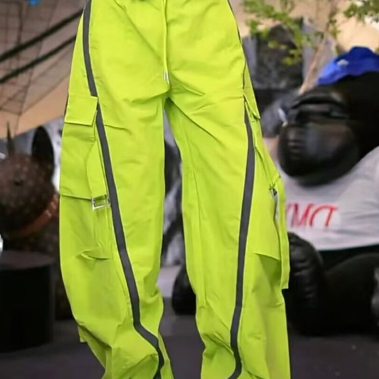 潮牌薄款速干工装弯刀阔腿裤女2026夏休闲糖果色侧口袋杠条运动裤