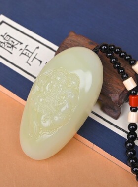 天然玉石原石手把玉把件男士高档礼品把玩招财财神