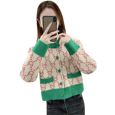 拼色短款减龄针织开衫