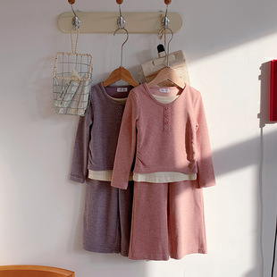 洋气假两件休闲打底衫 女童春装 套装 2025新款 中小童时髦坑条阔腿裤