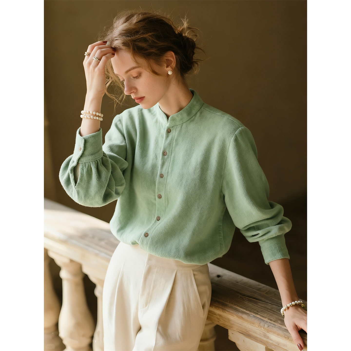 绿色磨毛衬衫女2025年秋冬新款