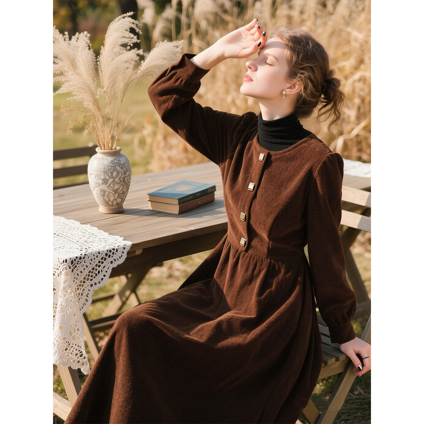 咖啡色灯芯绒连衣裙女2025年秋冬