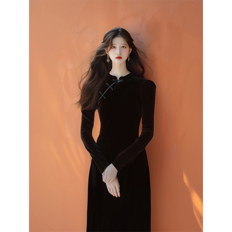 国风盘扣旗袍丝绒连衣裙秋冬