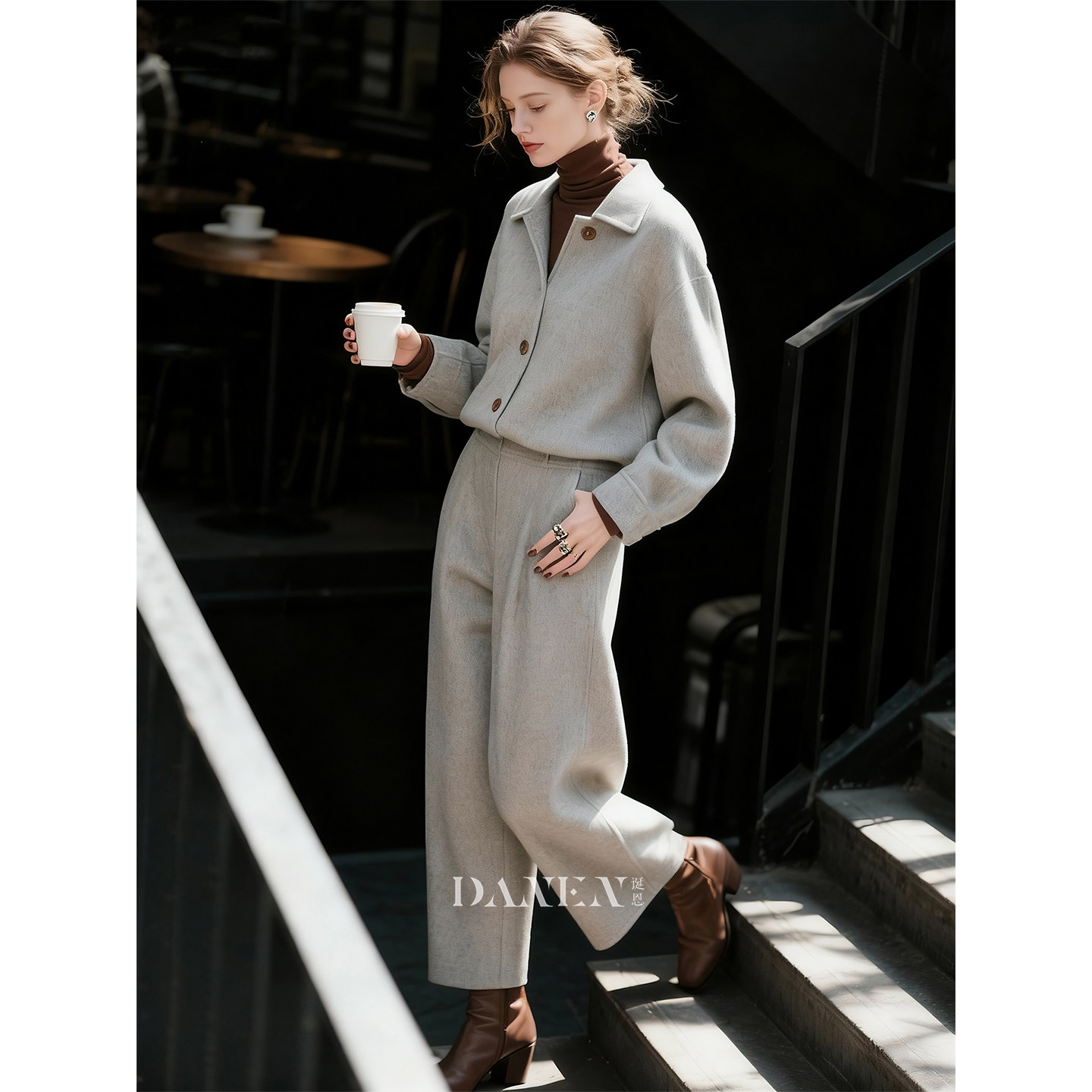 白灰色翻领毛呢外套九分裤两件套女2026年秋冬新款羊毛休闲风套装,女装/女士精品,时尚套装,淘宝优惠券,粉丝福利购,淘宝优惠卷