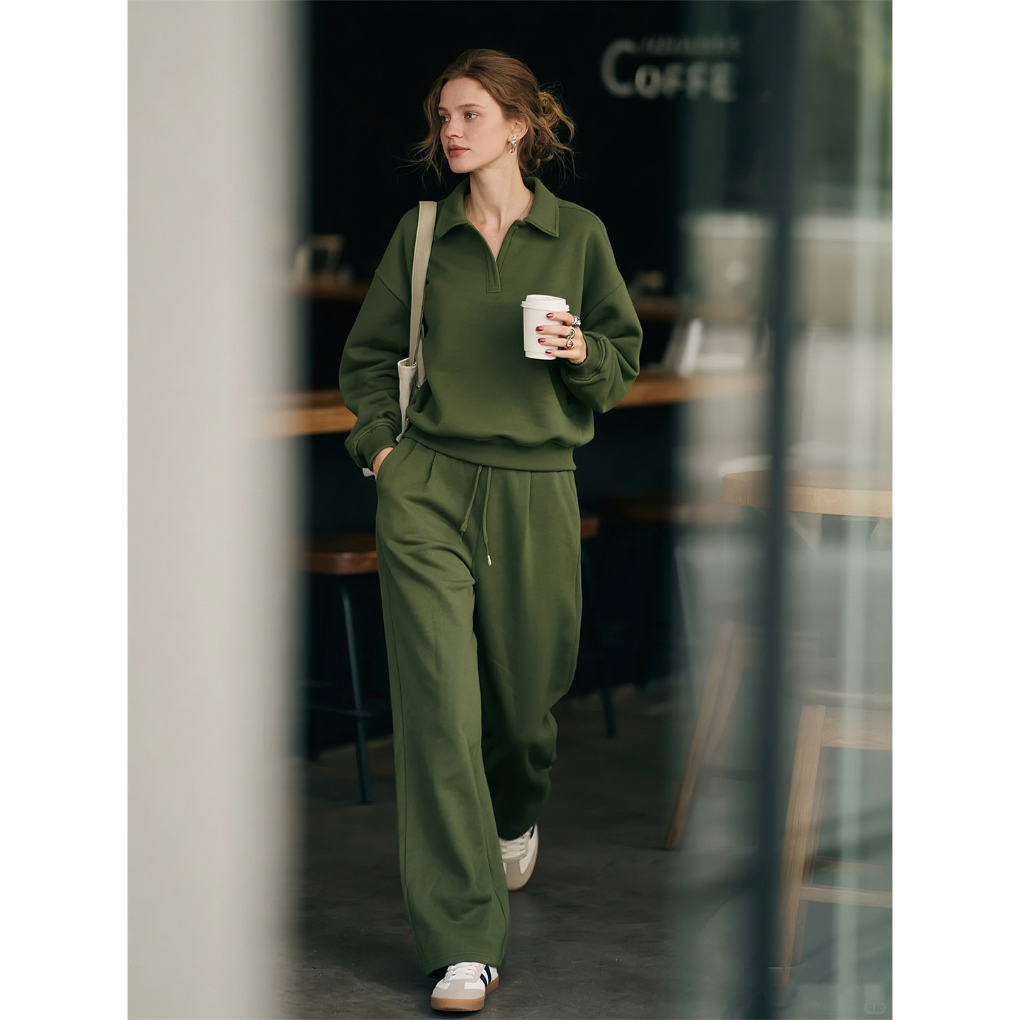 军绿色休闲卫衣套装女2026年春季新款翻领百搭通勤阔腿裤两件套,女装/女士精品,时尚套装,淘宝优惠券,粉丝福利购,淘宝优惠卷